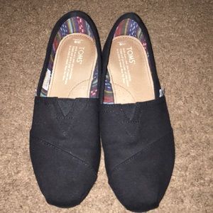 TOMS